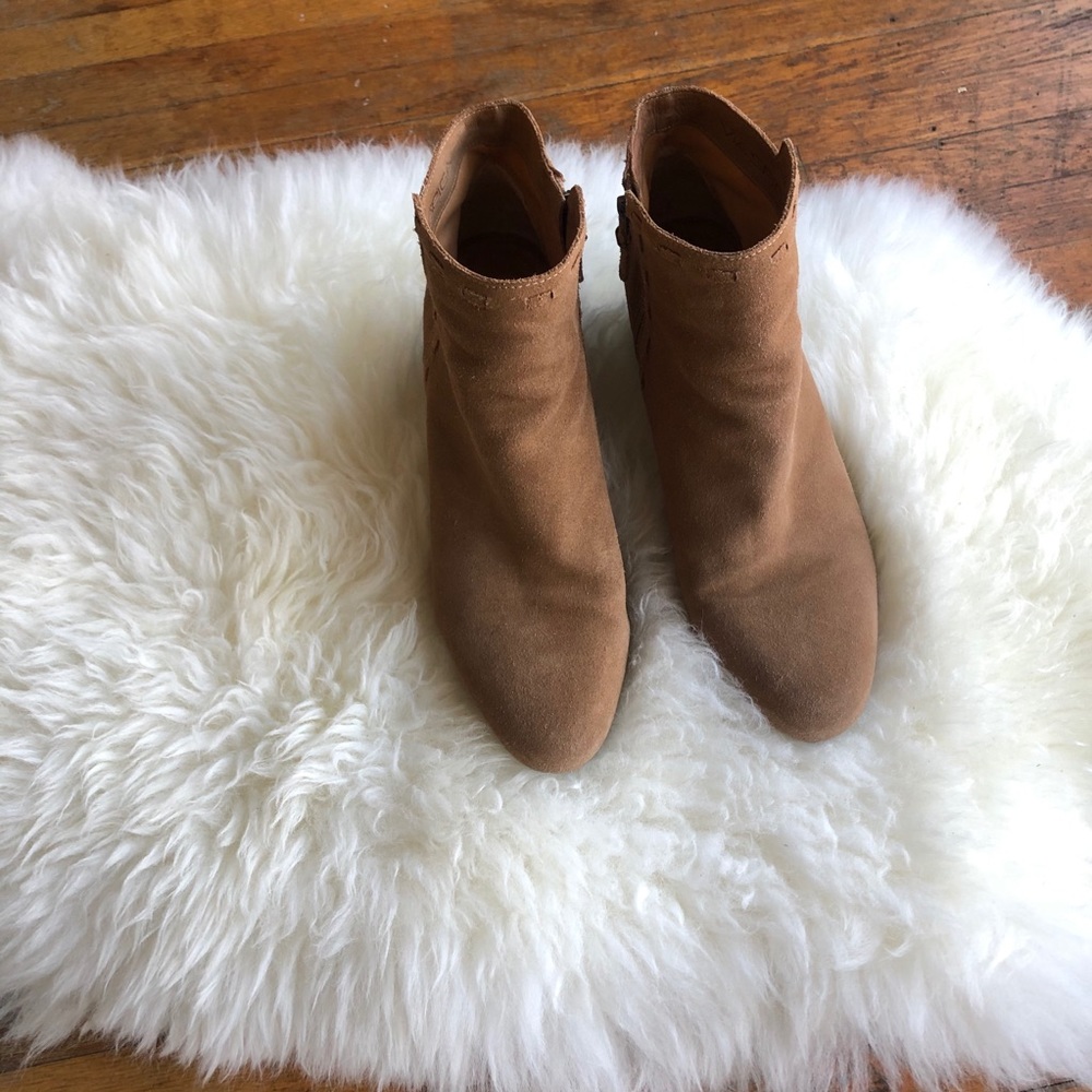 Via Spiga Suede Ankle Healed Boots - Picture 9 of 9